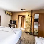 за гости Dream 4*