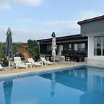 Maison d'hôtes за гости Dream 4*