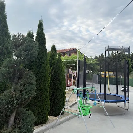 за гости Dream Kŭrdzhali