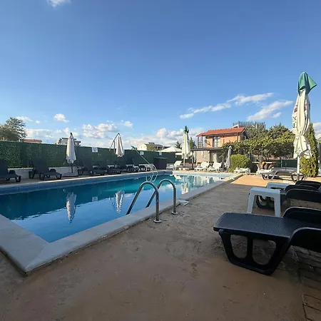 за гости Dream 4* Kŭrdzhali