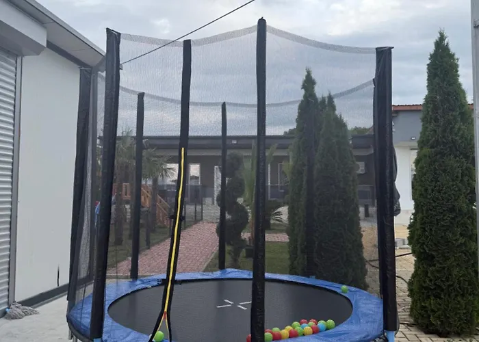 за гости Dream Kŭrdzhali